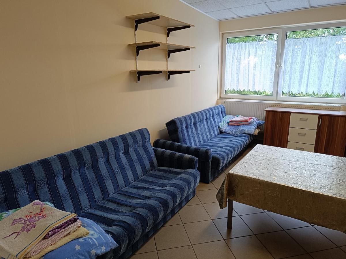 Hostel Welinek Gratis Parking Steszew ภายนอก รูปภาพ
