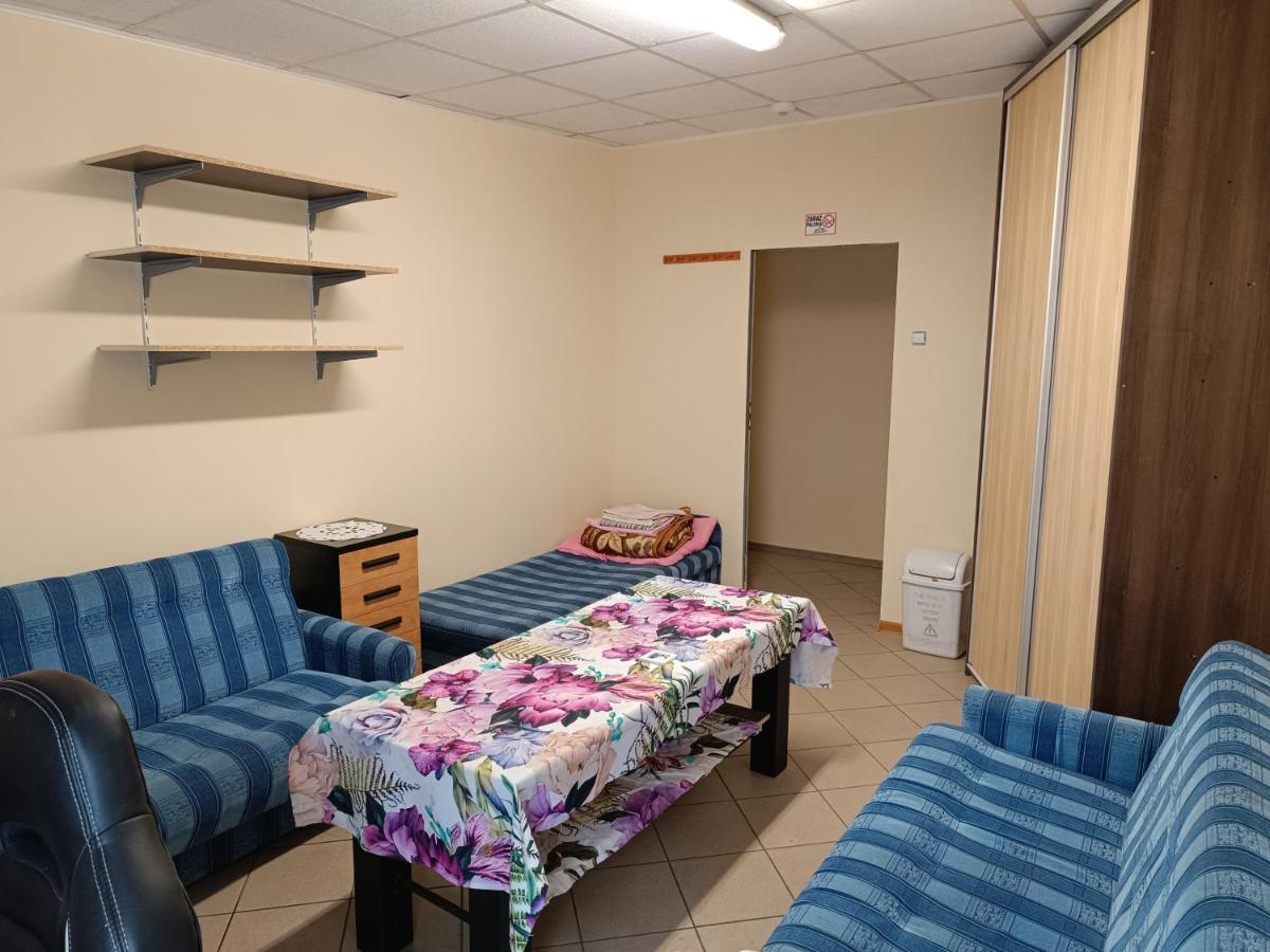 Hostel Welinek Gratis Parking Steszew ภายนอก รูปภาพ