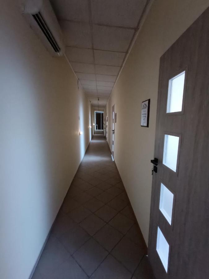 Hostel Welinek Gratis Parking Steszew ภายนอก รูปภาพ